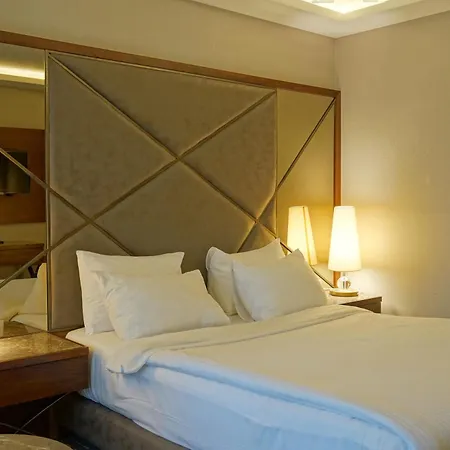 Hotel Riva 4*