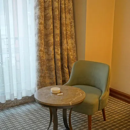 Hotel Riva 4*