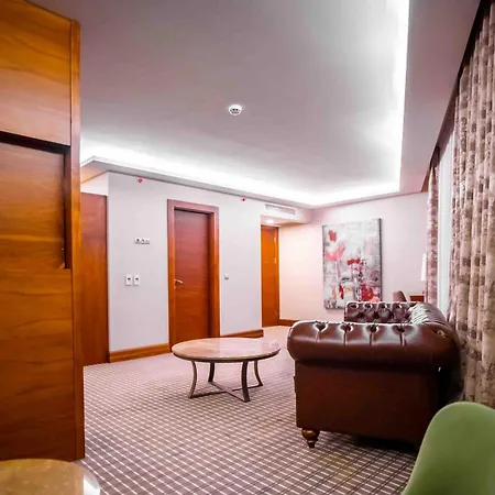 Riva 4*